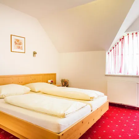 Landhof Steinbaeck 3*