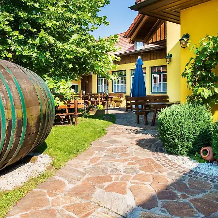 Hotel Landhof Steinbaeck Sankt Stefan ob Stainz