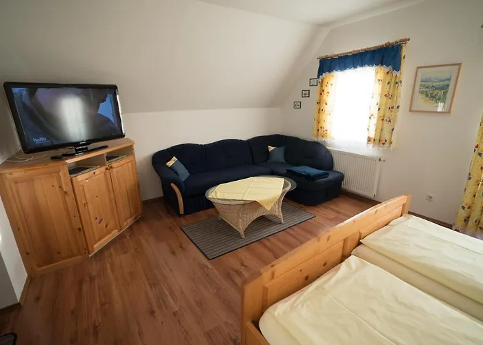 Landhof Steinbaeck Hotell 3*