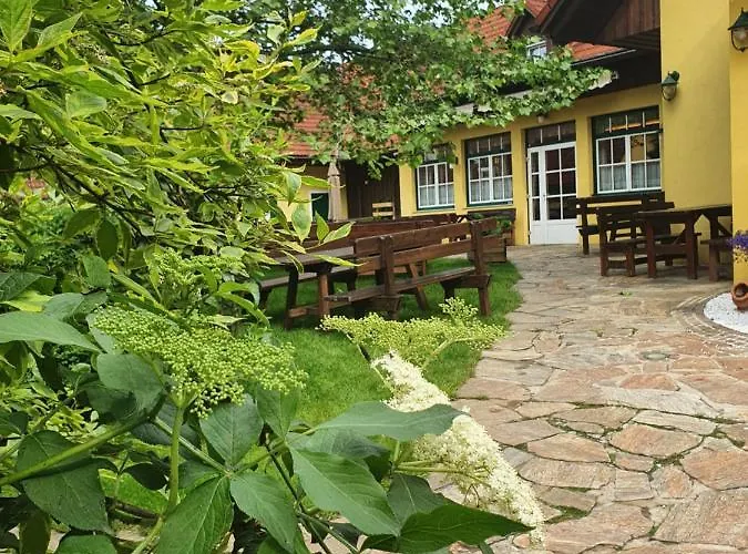 Landhof Steinbäck 3*